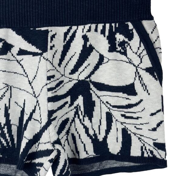 MADEWELL PULL ON TROPICAL VACATION SWEATER SHORTS IN DEEP NAVY NWOT SIZE XS - Picture 6 of 16